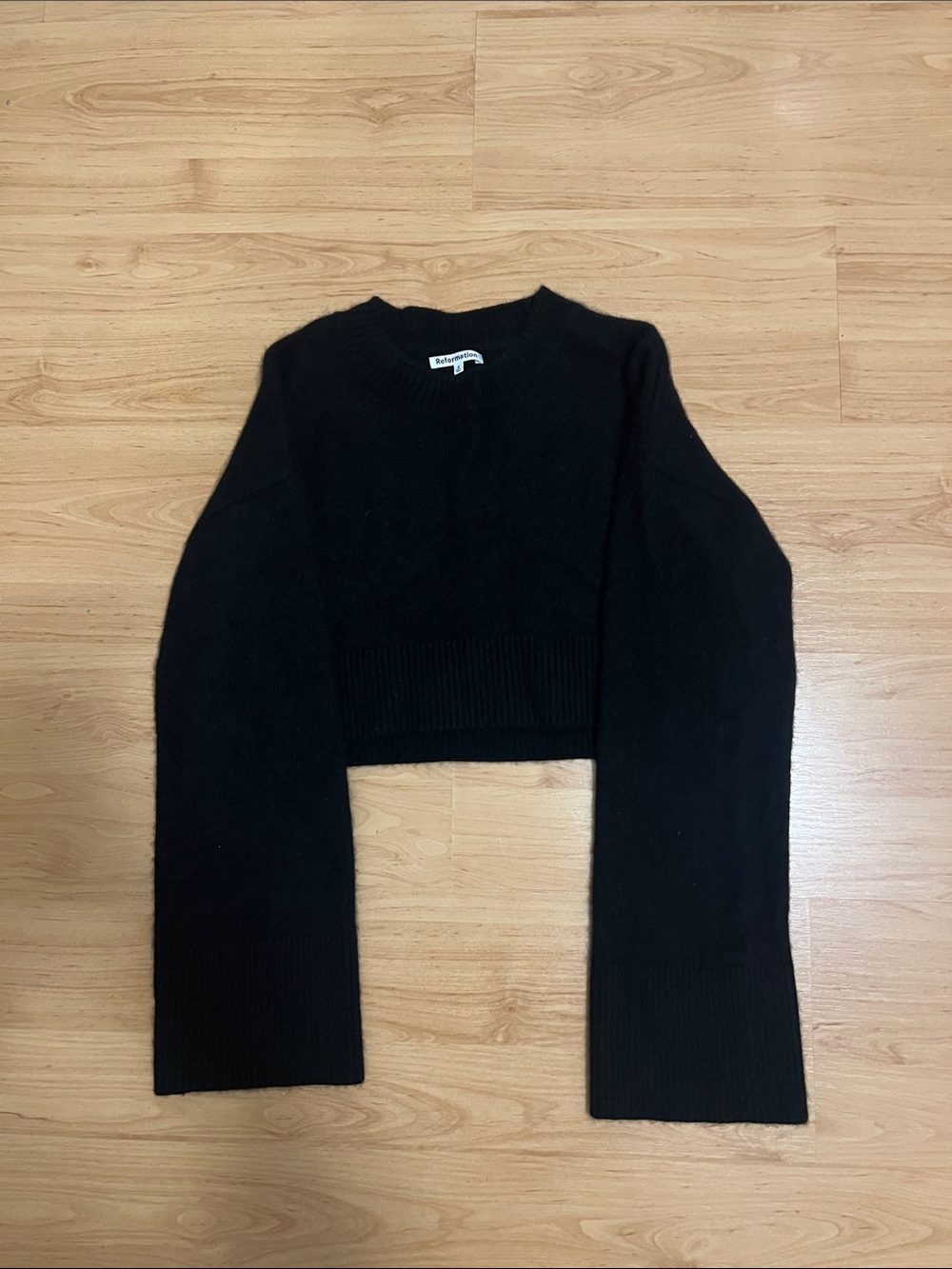 Reformation Cashmere Sweater SHRUNK